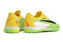 Chuteira Nike React Phantom GX Pro Society